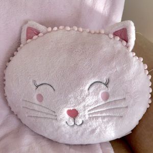 Adorable Cat Pillow and Matching Throw Blanket